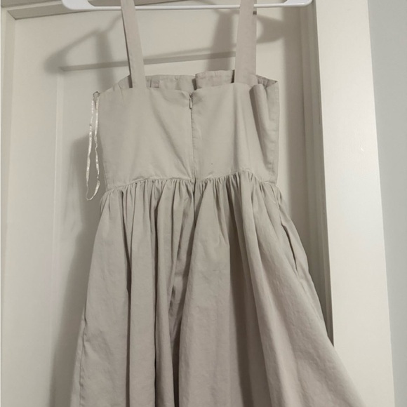 Stylish Dress in tope - Picture 2 of 2